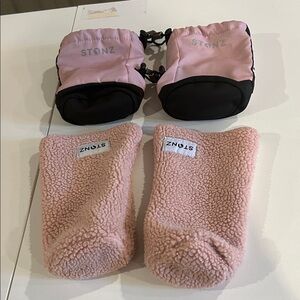Stonz Pink Waterproof Baby booties with Sherpa Liners.